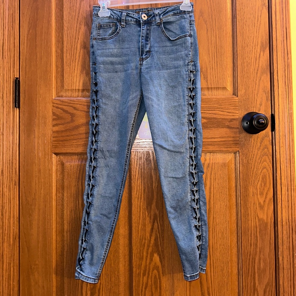 Rue 21 tie side jeans